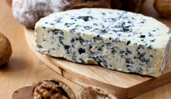 blue-cheese-orehi.jpg